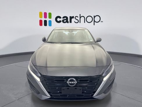 Used 2023 Nissan Altima 2.5 SL AWD/4WD image 7