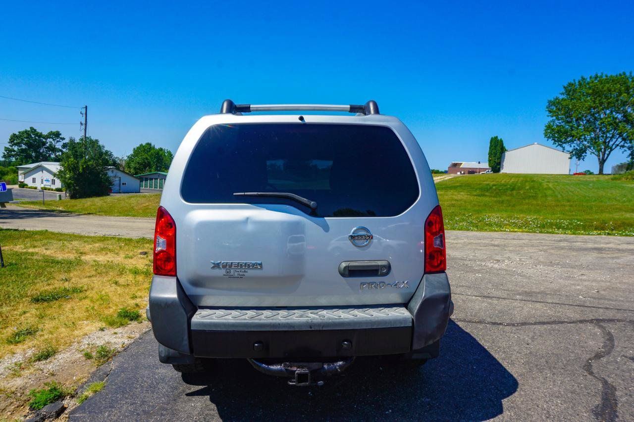 Used 2012 Nissan Xterra PRO-4X AWD/4WD image 4