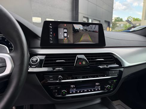 Used 2018 BMW M550i xDrive AWD/4WD image 47