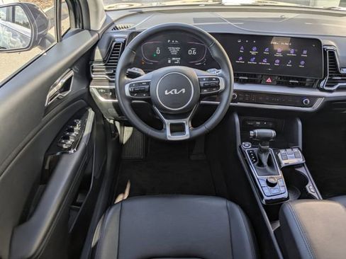 Certified 2023 Kia Sportage EX image 19