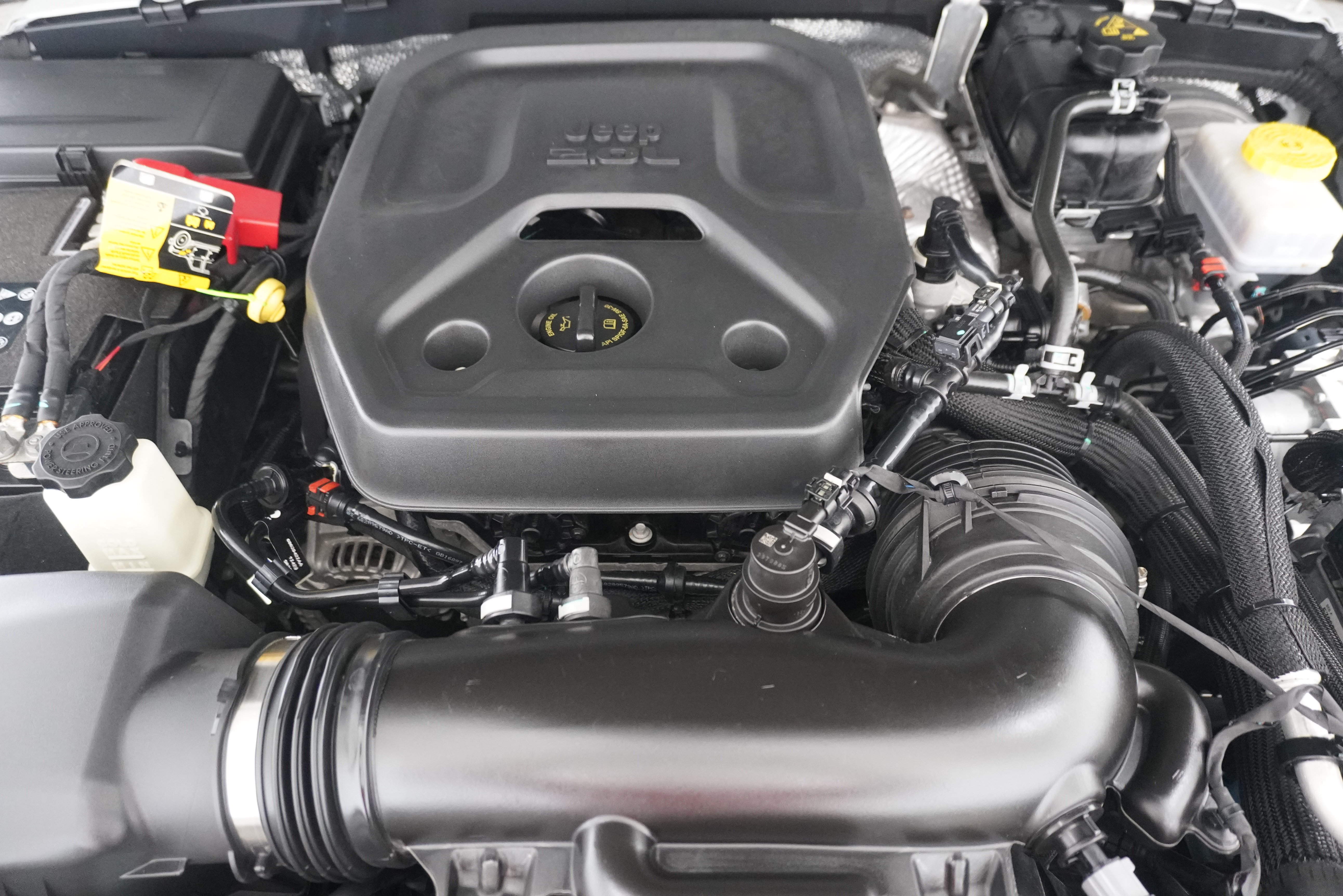 Used 2024 Jeep Wrangler Unlimited Sport AWD/4WD image 29