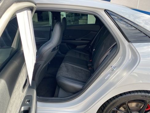 Used 2025 Hyundai Elantra N image 11