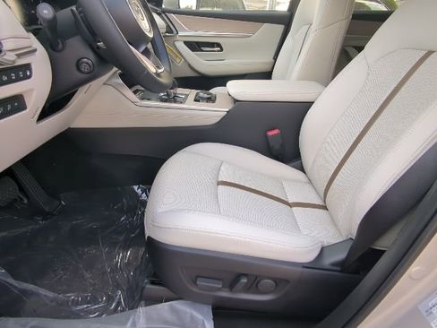 New 2026 MAZDA CX-90 Plug-In Hybrid w/ Premium Plus image 10