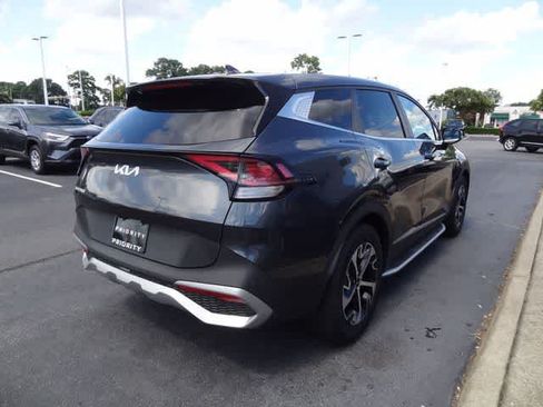 Used 2023 Kia Sportage EX FWD image 5