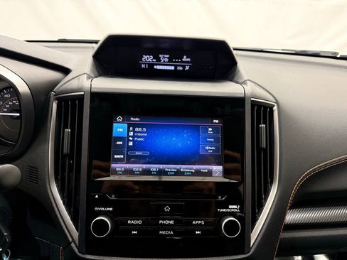 Used 2021 Subaru Crosstrek 2.0i Premium image 31