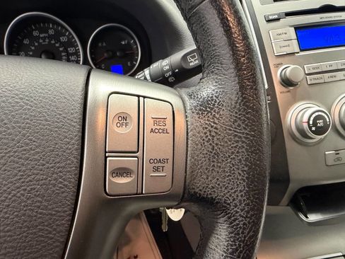 Used 2010 Hyundai Veracruz GLS image 30