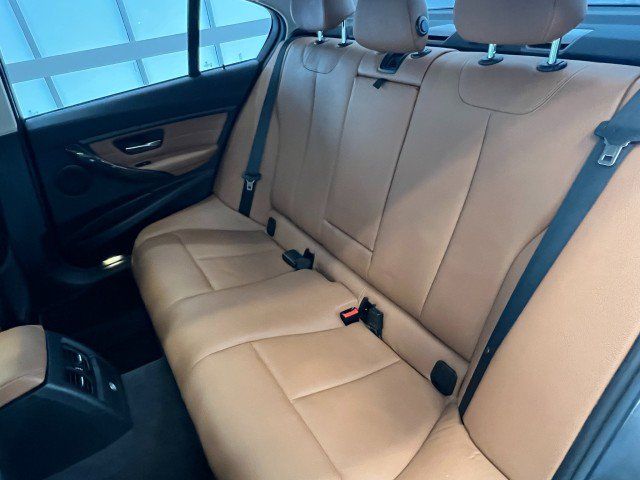 Used 2013 BMW 328i Sedan RWD image 27