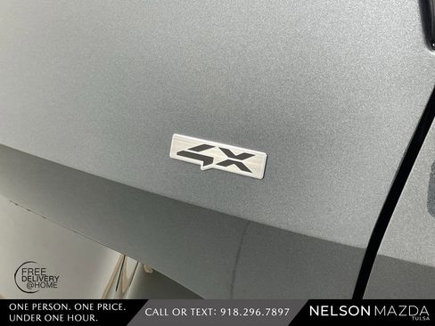 Used 2024 Kia Sportage SX image 15