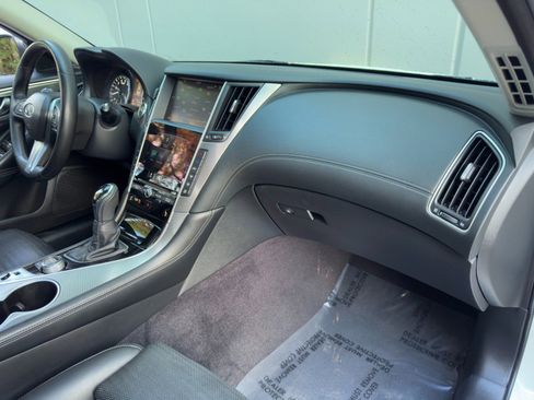 Used 2018 INFINITI Q50 Sport image 14