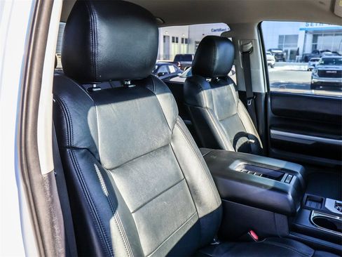 Used 2019 Toyota Tundra SR5 w/ SR5 Upgrade Package image 16