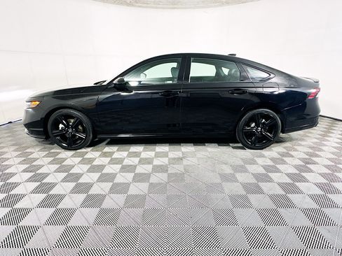 Used 2025 Honda Accord Sport image 6