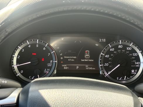 Used 2023 Toyota Highlander XSE FWD image 22