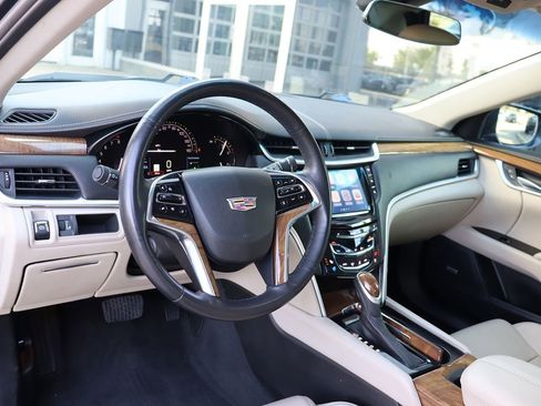 Used 2019 Cadillac XTS Luxury image 15