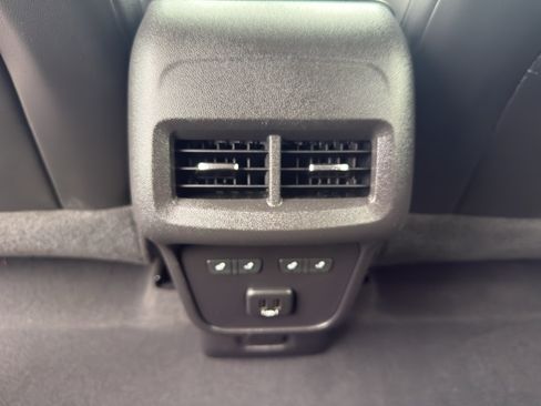 Certified 2019 Chevrolet Equinox Premier AWD/4WD image 30