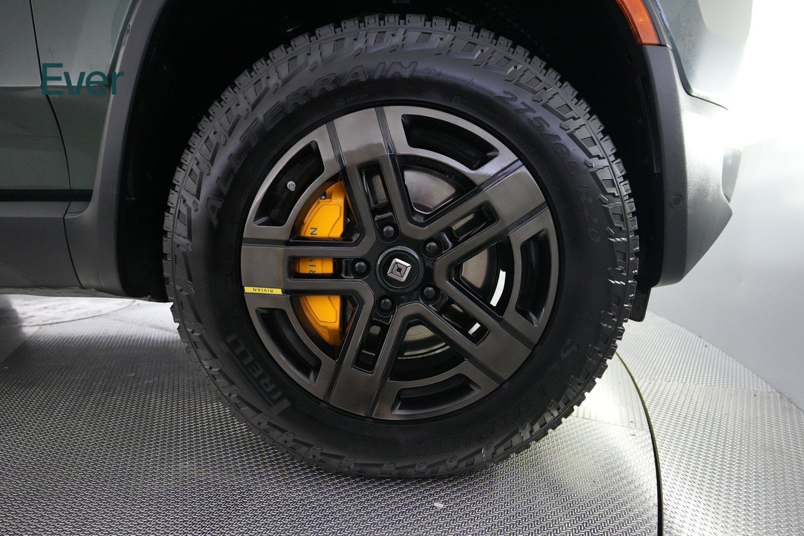 Used 2023 Rivian R1S Adventure Quad AWD/4WD image 20