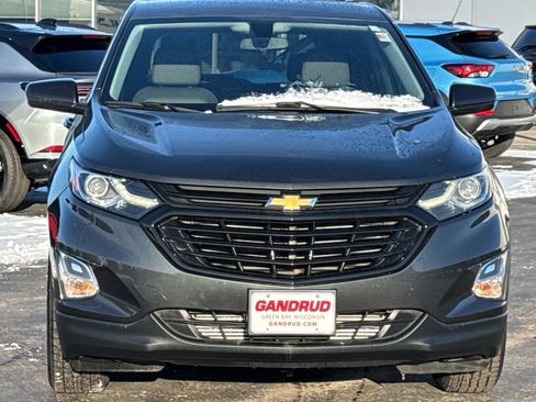 Used 2018 Chevrolet Equinox LT image 3
