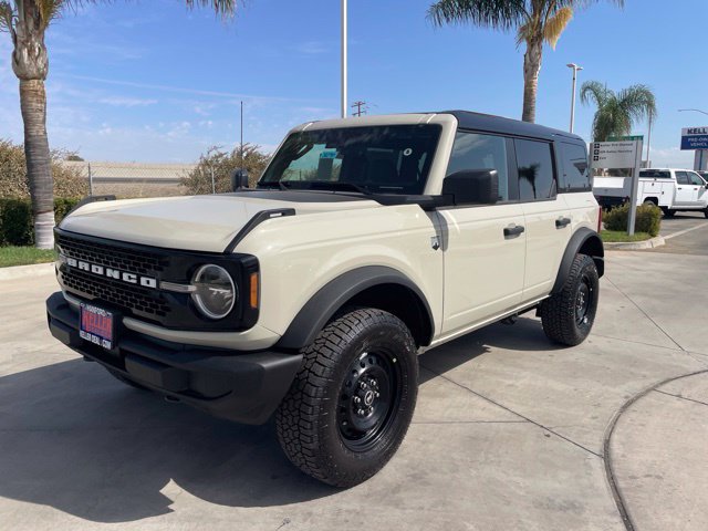 New 2026 Ford Bronco Big Bend AWD/4WD image 1