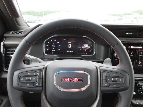 New 2026 GMC Sierra 1500 AT4X w/ LPO, Black Badging Package AWD/4WD image 20