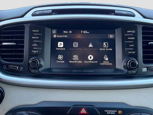 Used 2017 Kia Sorento LX w/ LX Convenience Package FWD image 28