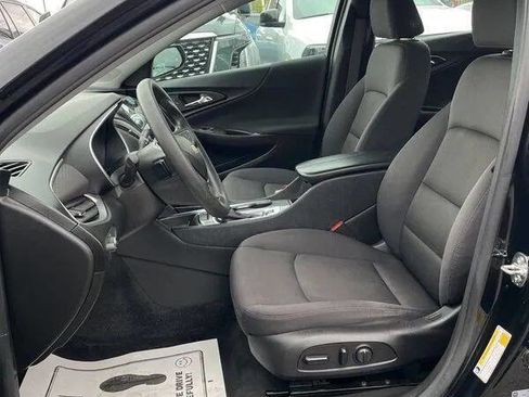 Used 2022 Chevrolet Malibu LT FWD image 7