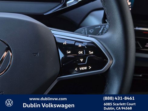 Certified 2023 Volkswagen ID.4 Pro image 18
