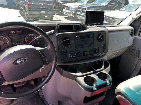 Used 2019 Ford E-350 and Econoline 350 Super Duty w/ Power Windows & Locks Group RWD image 17