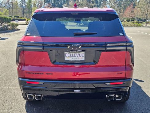 New 2026 Chevrolet Traverse RS image 4