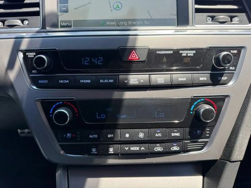 Used 2015 Hyundai Sonata Limited 2.0T w/ Cargo Package FWD image 24