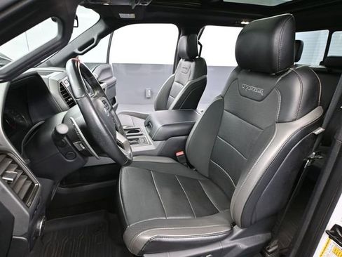 Used 2019 Ford F150 Raptor w/ Equipment Group 802A Luxury image 28