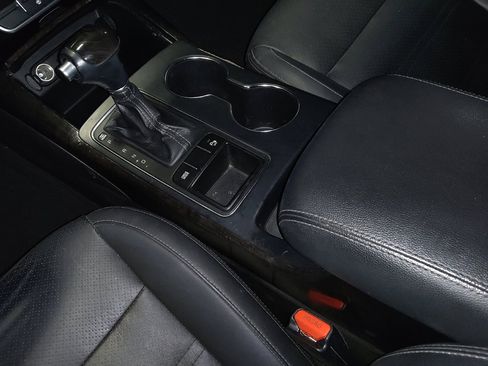 Used 2016 Kia Sorento EX image 26