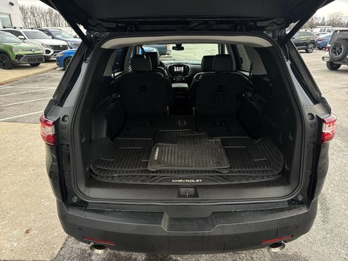 Used 2019 Chevrolet Traverse LT w/ LT Premium Package image 26