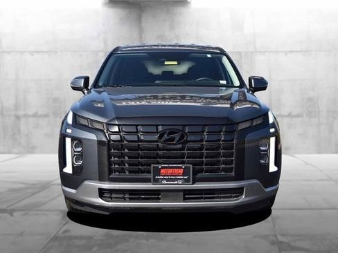 Used 2024 Hyundai Palisade SE image 4
