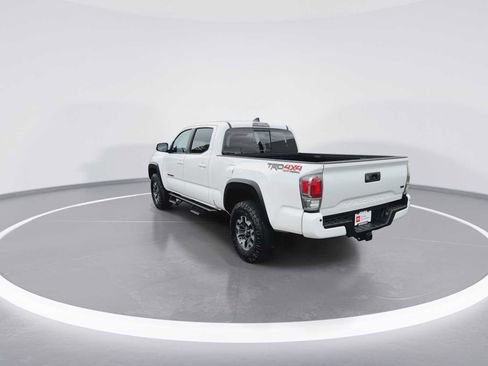 Certified 2023 Toyota Tacoma TRD Off-Road w/ Technology Package AWD/4WD image 6