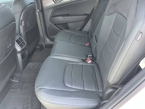 New 2026 Kia Sportage SX image 6