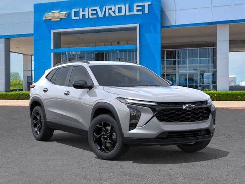 New 2026 Chevrolet Trax LT w/ Driver Confidence Package FWD image 33