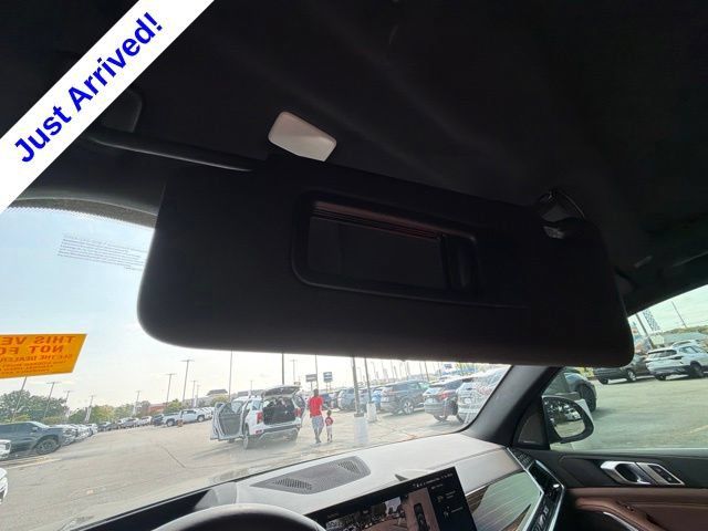 Used 2026 BMW X5 xDrive40i AWD/4WD image 46