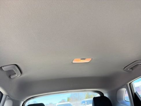 Used 2020 Hyundai Kona SE FWD image 23