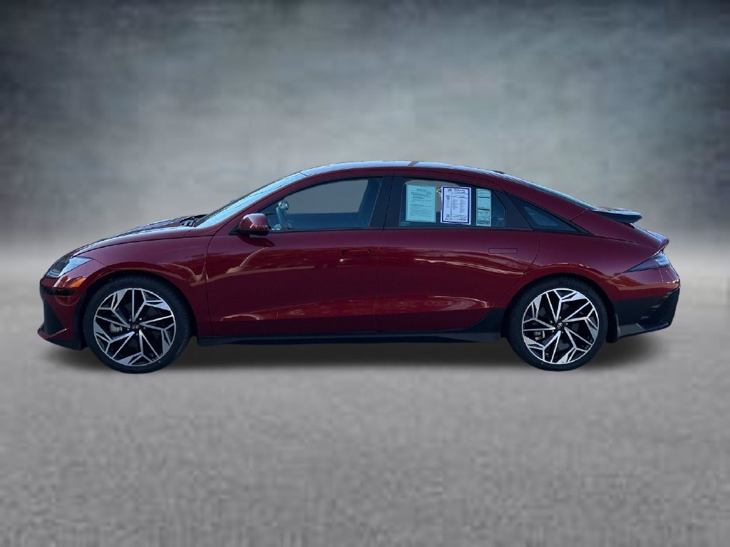 Used 2023 Hyundai Ioniq 6 SEL AWD/4WD image 2