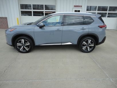 Used 2023 Nissan Rogue SL w/ SL Premium Package