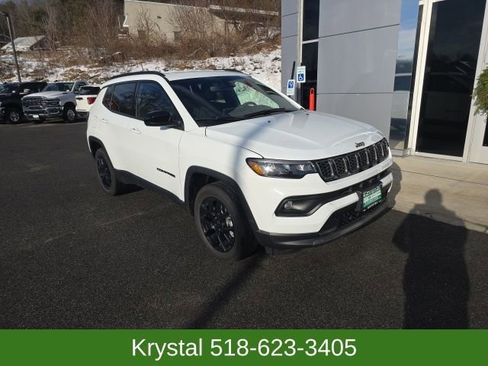 New 2026 Jeep Compass Latitude image 1