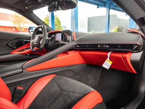 Used 2026 Chevrolet Corvette E-Ray w/ Stealth Interior Trim Package AWD/4WD image 31