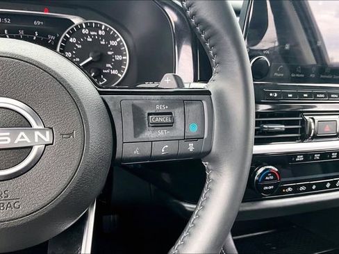 Certified 2025 Nissan Pathfinder SL w/ Cargo Package image 11