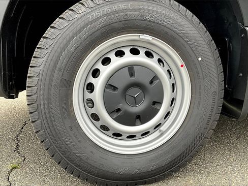 New 2025 Mercedes-Benz Sprinter 3500 image 11