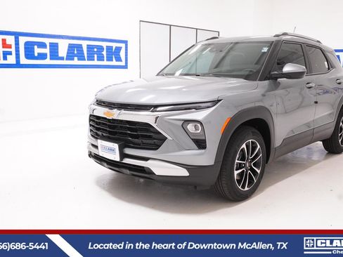 New 2026 Chevrolet TrailBlazer LT w/ Convenience Package FWD image 1