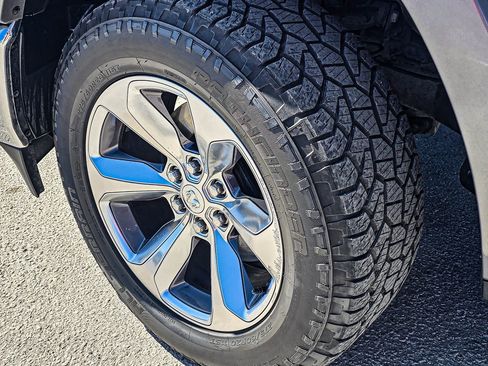 Used 2020 RAM 1500 Limited image 13