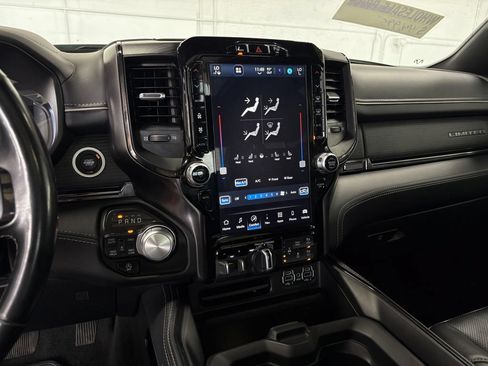 Used 2023 RAM 1500 Limited AWD/4WD image 19