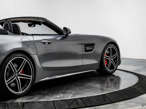 Used 2018 Mercedes-Benz AMG GT C image 18
