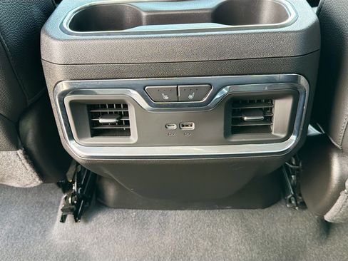 Used 2024 GMC Sierra 1500 Denali AWD/4WD image 18