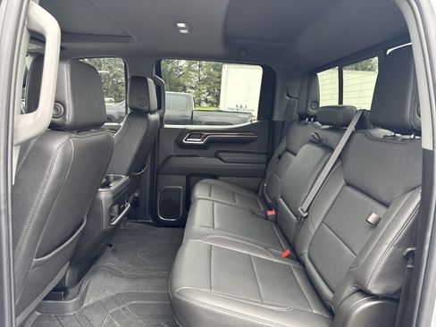 Used 2024 Chevrolet Silverado 1500 RST w/ Convenience Package II image 22