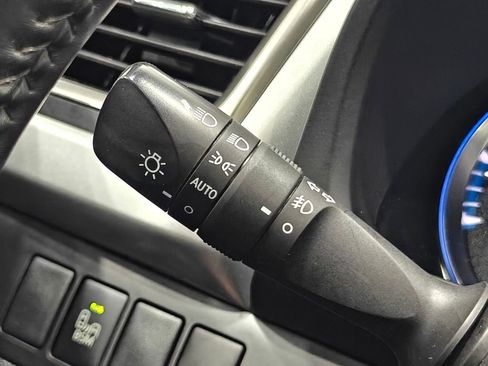 Used 2016 Toyota Highlander Limited AWD/4WD image 47